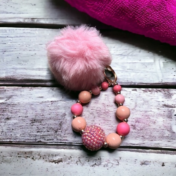 New - Wood Beaded wristlet keychain with Pom Pom - Picture 1 of 4